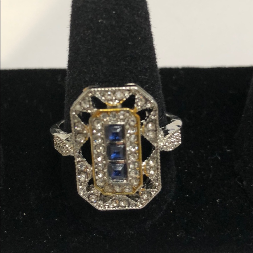 Size 10 fashion ring